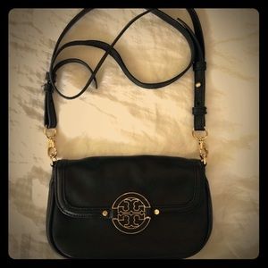 Tory Burch Amanda Crossbody
